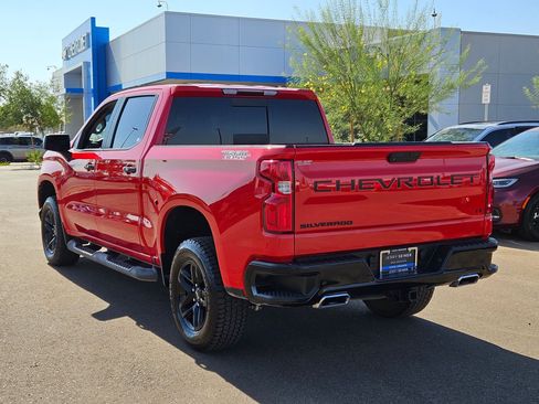 Certified 2022 Chevrolet Silverado 1500 LT Trail Boss w/ LT Trail Boss Premium Package AWD/4WD image 3