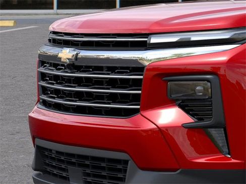 New 2026 Chevrolet Traverse LT w/ Sun and Wheel Package image 14