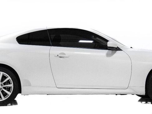 Used 2011 INFINITI G37 Journey w/ Premium Pkg RWD image 5