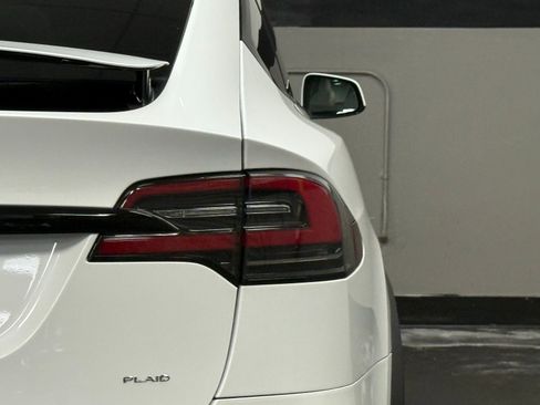 Used 2022 Tesla Model X Plaid AWD/4WD image 13