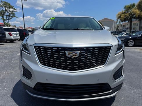 Used 2020 Cadillac XT5 Premium Luxury FWD image 3