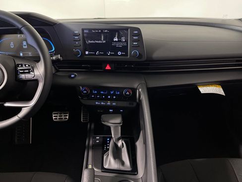 New 2026 Hyundai Elantra Sport image 16