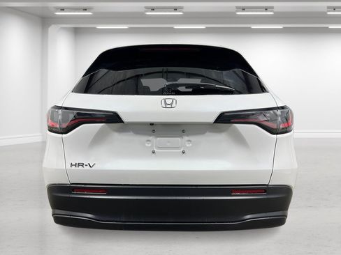 New 2026 Honda HR-V LX image 4