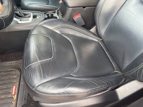 Used 2017 Jeep Cherokee Limited AWD/4WD image 12