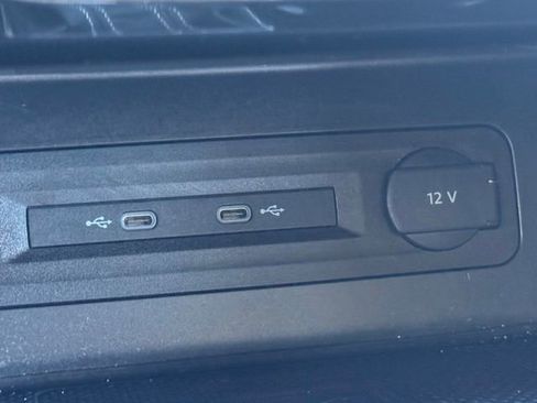 Used 2023 Volkswagen Atlas SEL Premium image 51