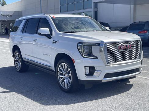 Used 2022 GMC Yukon Denali image 5