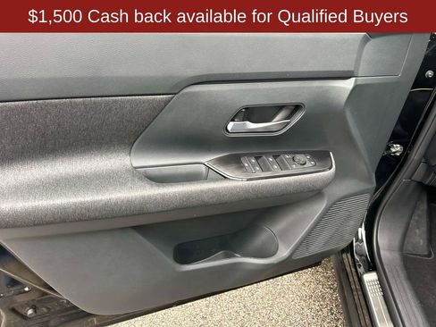 New 2026 Nissan Kicks SV w/ SV Premium Package FWD image 21