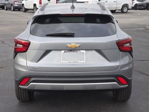 New 2026 Chevrolet Trax LT image 19