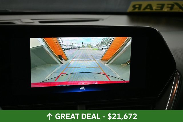 Used 2024 Chevrolet Trax RS w/ Sunroof Package FWD image 30