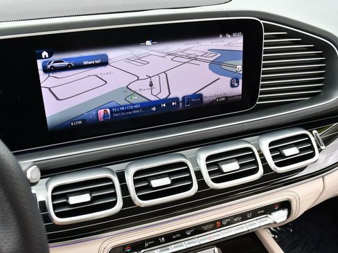 Used 2024 Mercedes-Benz GLE 53 AMG 4MATIC image 15