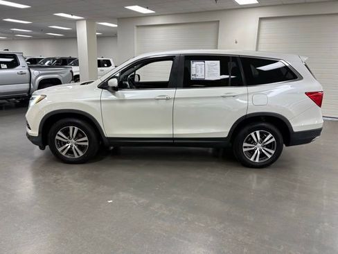 Used 2017 Honda Pilot EX-L image 4