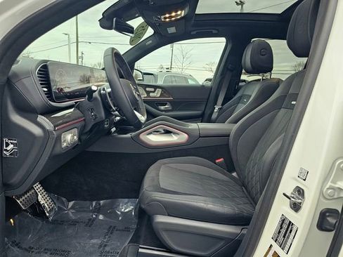 Certified 2025 Mercedes-Benz GLE 63 AMG S image 19