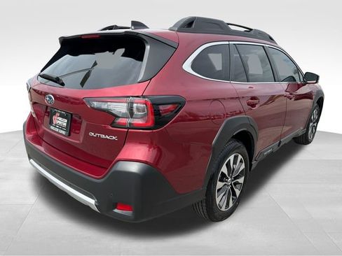 Certified 2025 Subaru Outback Limited AWD/4WD image 7