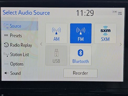 Used 2021 Toyota Sienna XLE image 23