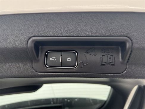 Used 2021 Ford Explorer ST image 23