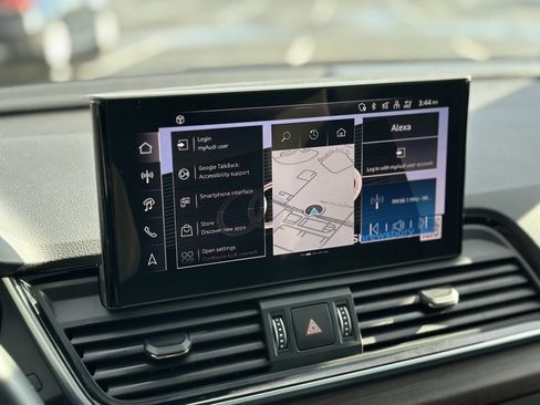 Certified 2025 Audi Q5 2.0T Premium Plus image 20