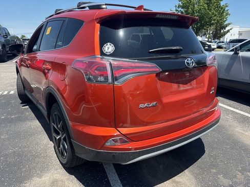 Used 2016 Toyota RAV4 SE w/ Advanced Technology Package AWD/4WD image 8