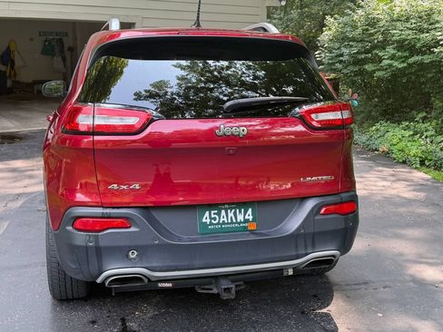 Used 2015 Jeep Cherokee Limited AWD/4WD image 6