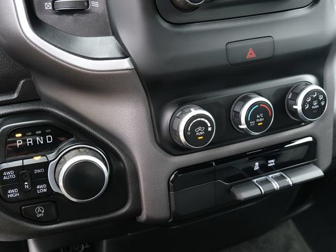 Used 2022 RAM 1500 Big Horn AWD/4WD image 21