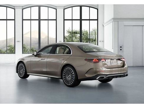 Used 2026 Mercedes-Benz E 350 Sedan image 29