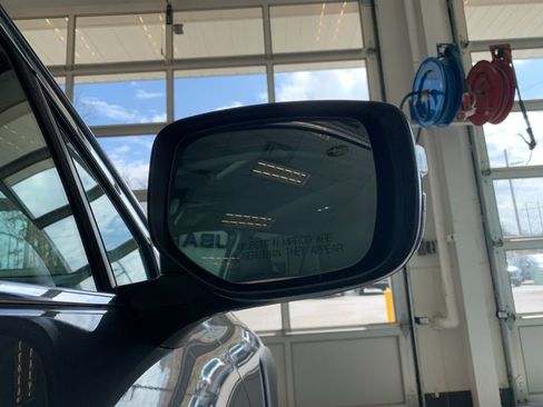 Certified 2023 Subaru Outback Limited AWD/4WD image 25