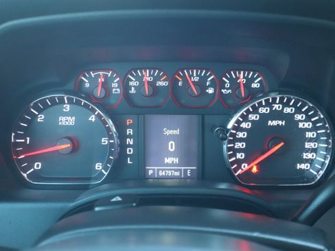 Used 2018 Chevrolet Silverado 1500 Custom w/ Custom Value Package image 18