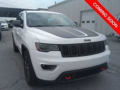 Used 2017 Jeep Grand Cherokee Trailhawk w/ Trailhawk Luxury Group