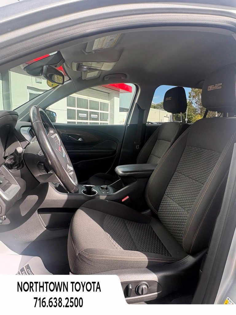 Used 2020 GMC Terrain SLE w/ Driver Convenience Package FWD image 18