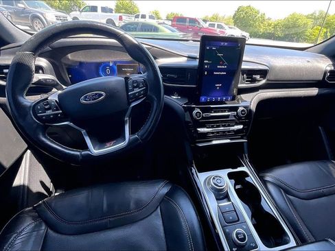 Used 2021 Ford Explorer ST w/ Equipment Group 401A AWD/4WD image 15