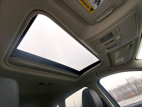 Used 2024 MAZDA CX-5 AWD 2.5 S w/ Premium Package image 13