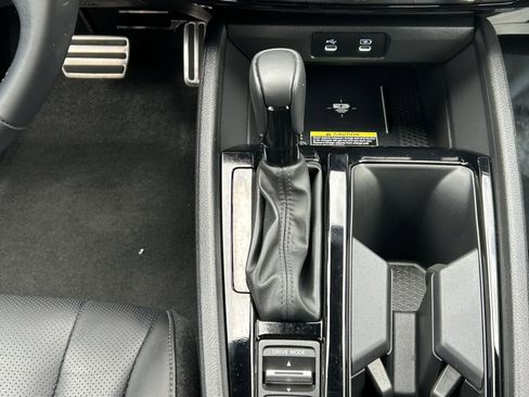 Certified 2025 Honda Accord Sport image 17