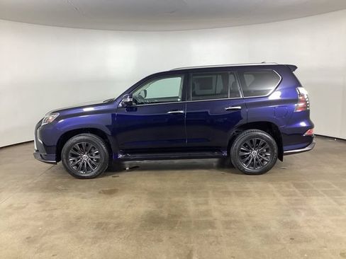 Certified 2023 Lexus GX 460 Luxury w/ Sport Design Package AWD/4WD image 19