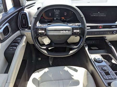 New 2026 Kia Sorento EX AWD/4WD image 14