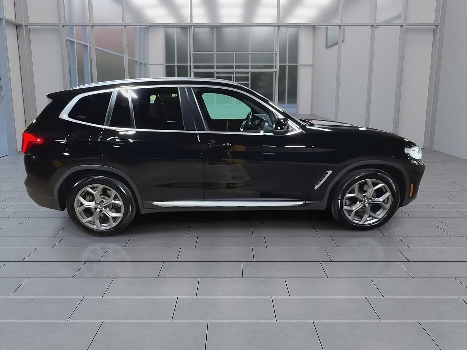 Used 2022 BMW X3 xDrive30i w/ Convenience Package AWD/4WD image 9