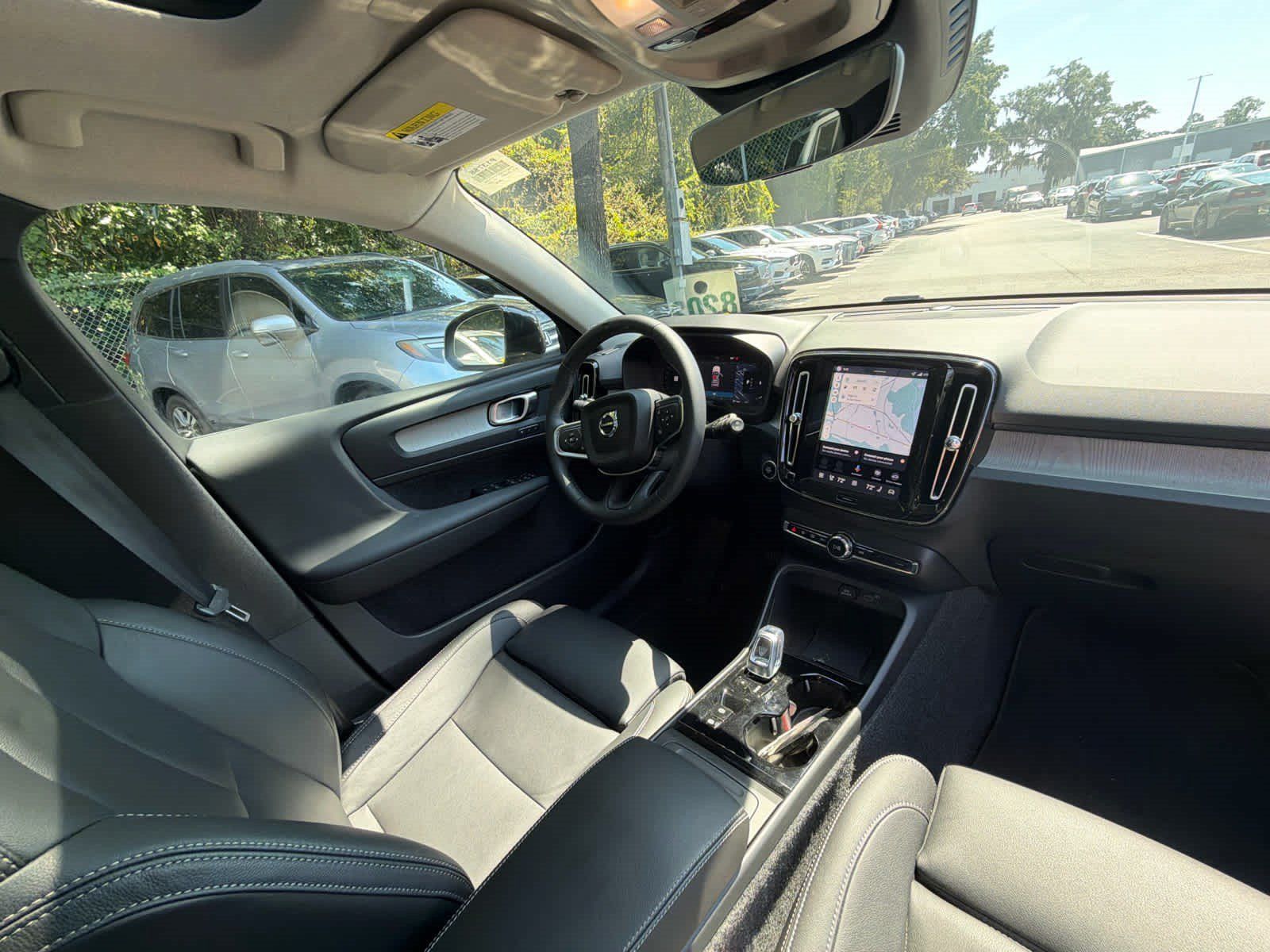 Certified 2026 Volvo XC40 B5 Plus AWD/4WD image 20