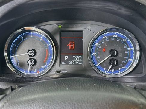 Used 2017 Toyota Corolla LE w/ Carpet Mat Package (TMS) FWD image 16