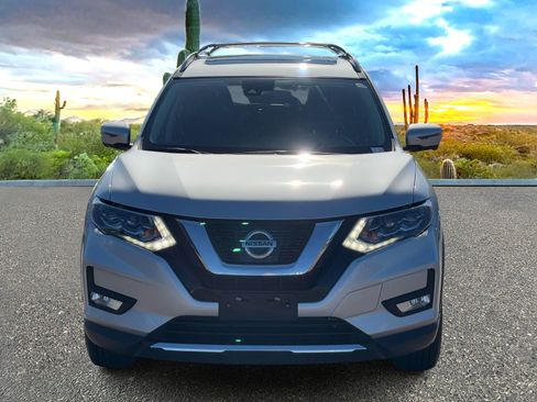 Used 2017 Nissan Rogue SL w/ SL Premium Package image 6