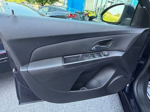 Certified 2014 Chevrolet Cruze LT FWD image 24