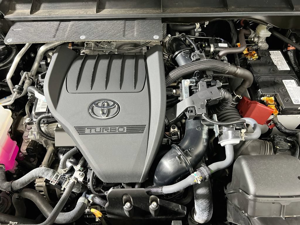 Used 2025 Toyota Highlander XLE AWD/4WD image 28