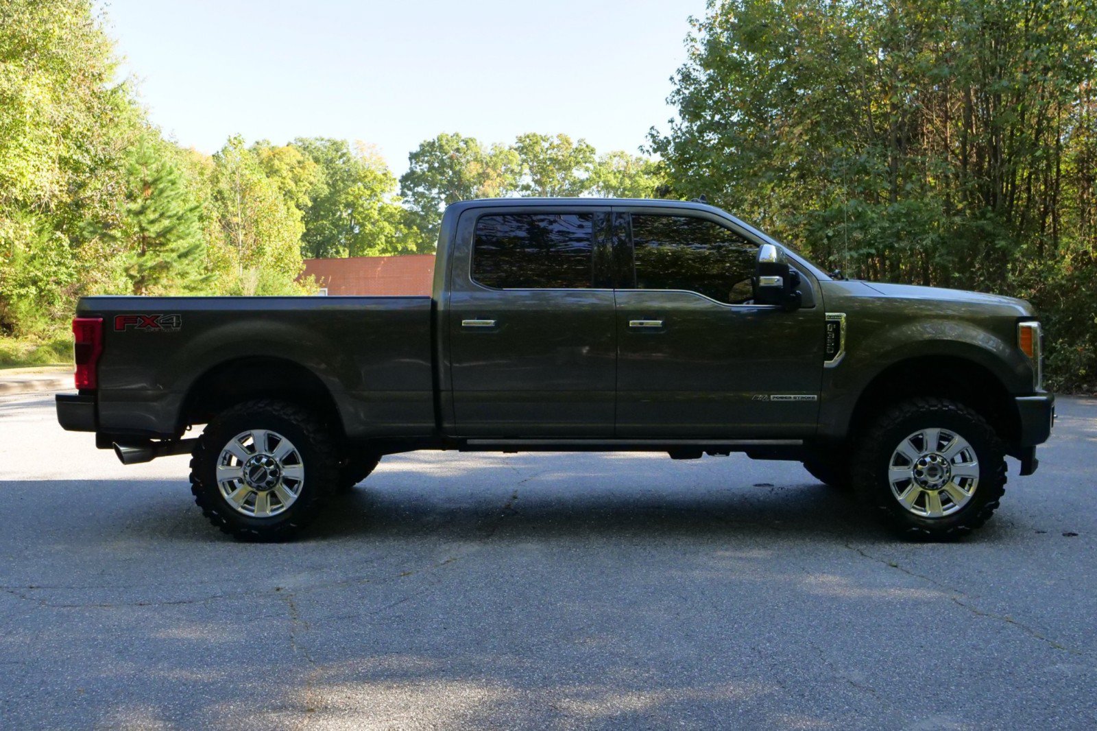 Used 2019 Ford F350 Platinum AWD/4WD image 58