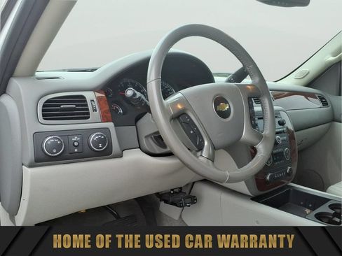 Used 2013 Chevrolet Suburban LT w/ Luxury Package AWD/4WD image 16