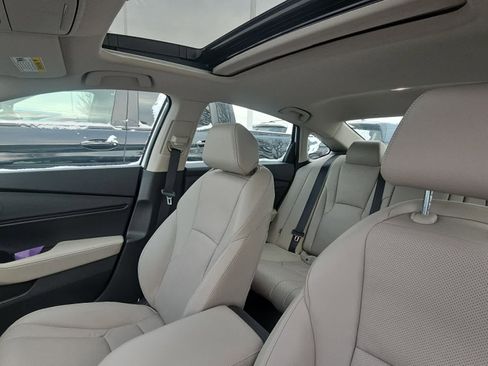 Certified 2025 Honda Accord Touring image 6