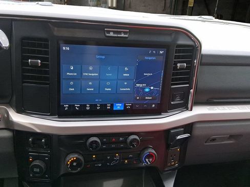 Used 2025 Ford F250 XLT w/ Black Appearance Package AWD/4WD image 20