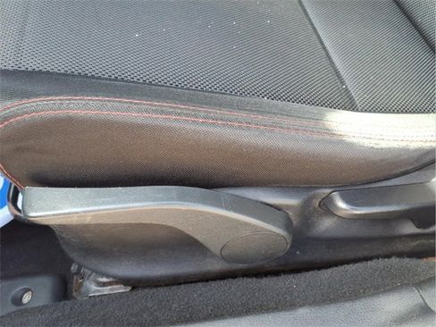 Used 2010 Subaru Impreza WRX Sedan image 14