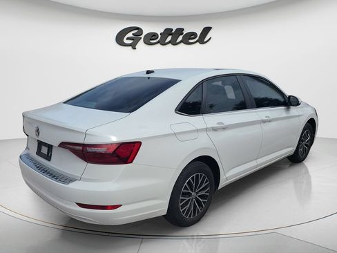 Used 2020 Volkswagen Jetta SE FWD image 4