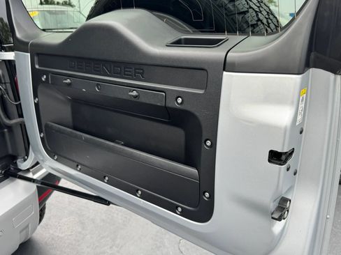 Used 2020 Land Rover Defender 110 First Edition AWD/4WD image 49
