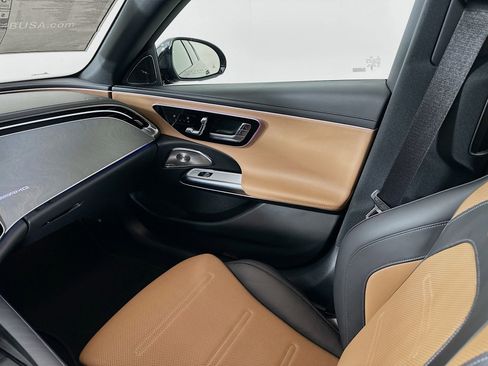 New 2026 Mercedes-Benz E 53 AMG 4MATIC Sedan image 26