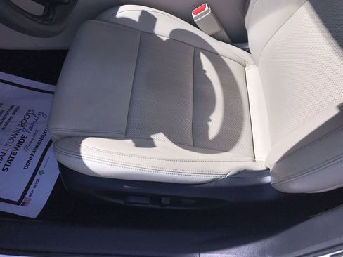 Used 2019 Nissan Maxima 3.5 SL w/ Floor Mat Group image 12