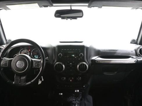 Used 2014 Jeep Wrangler Unlimited Sport w/ Quick Order Package 24S AWD/4WD image 15