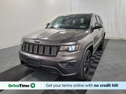 Used 2019 Jeep Grand Cherokee Altitude